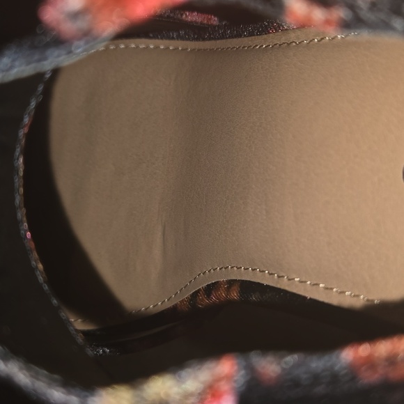 New Platform Block Heel Sandal (WW Torrid - Picture 8 of 11